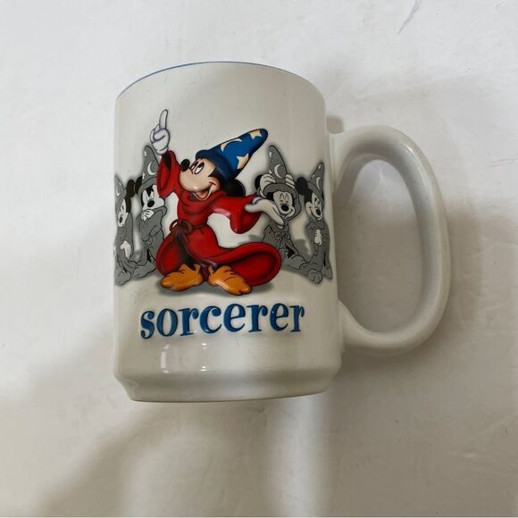 WALT‎ DISNEY WORLD MICKEY MOUSE SORCERER PORCELAIN MUG IN 3D - Picture 8 of 8